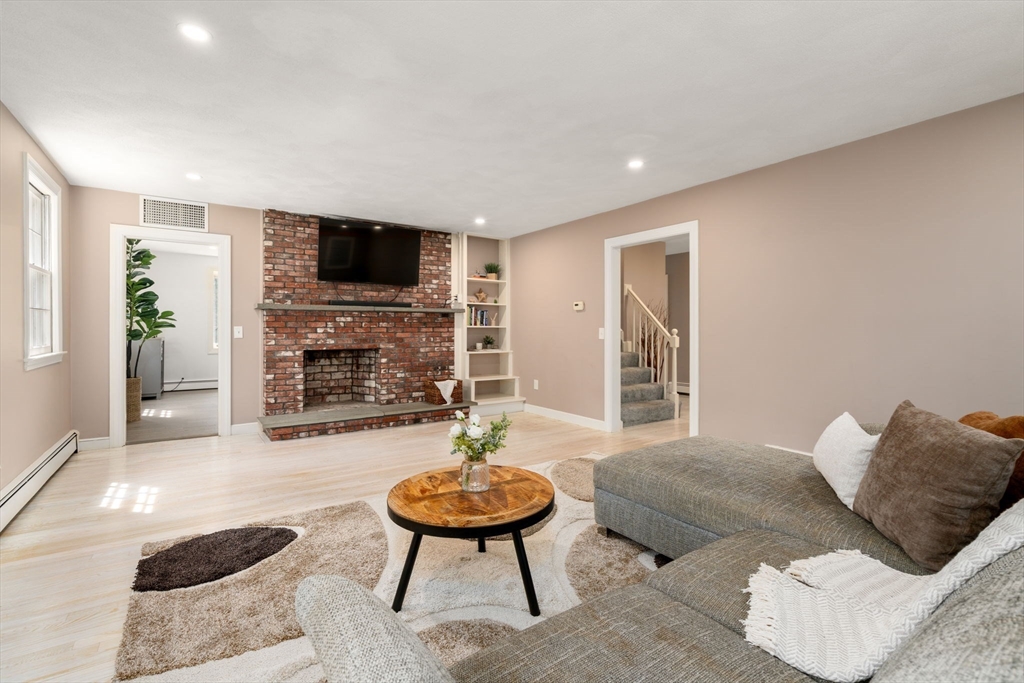 18 Old Orchard Road