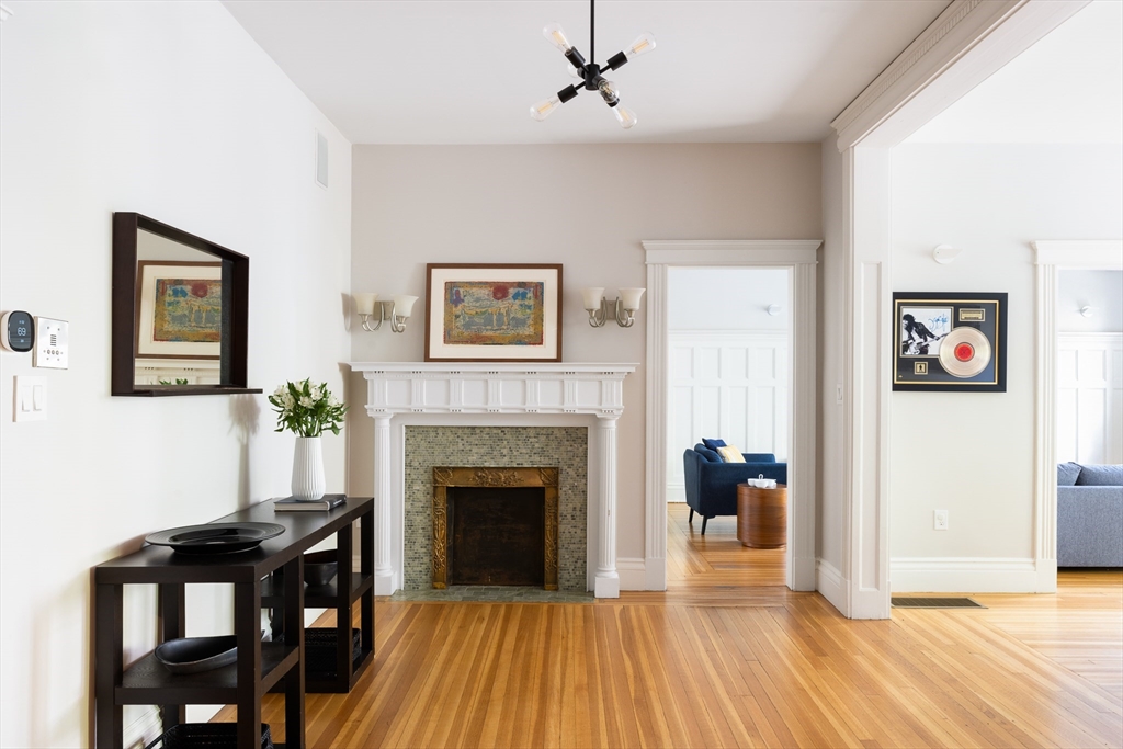14 Marshal Street # 1