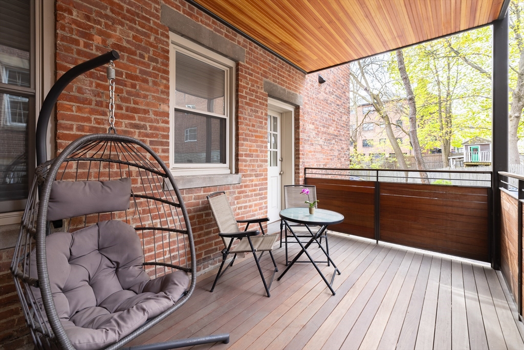 14 Marshal Street # 1