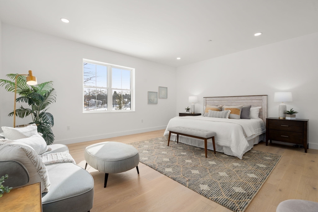 16 Stearns Rd 103 # 203