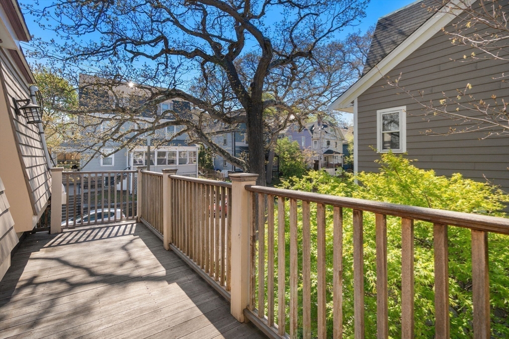 60 Sheridan St. # 3