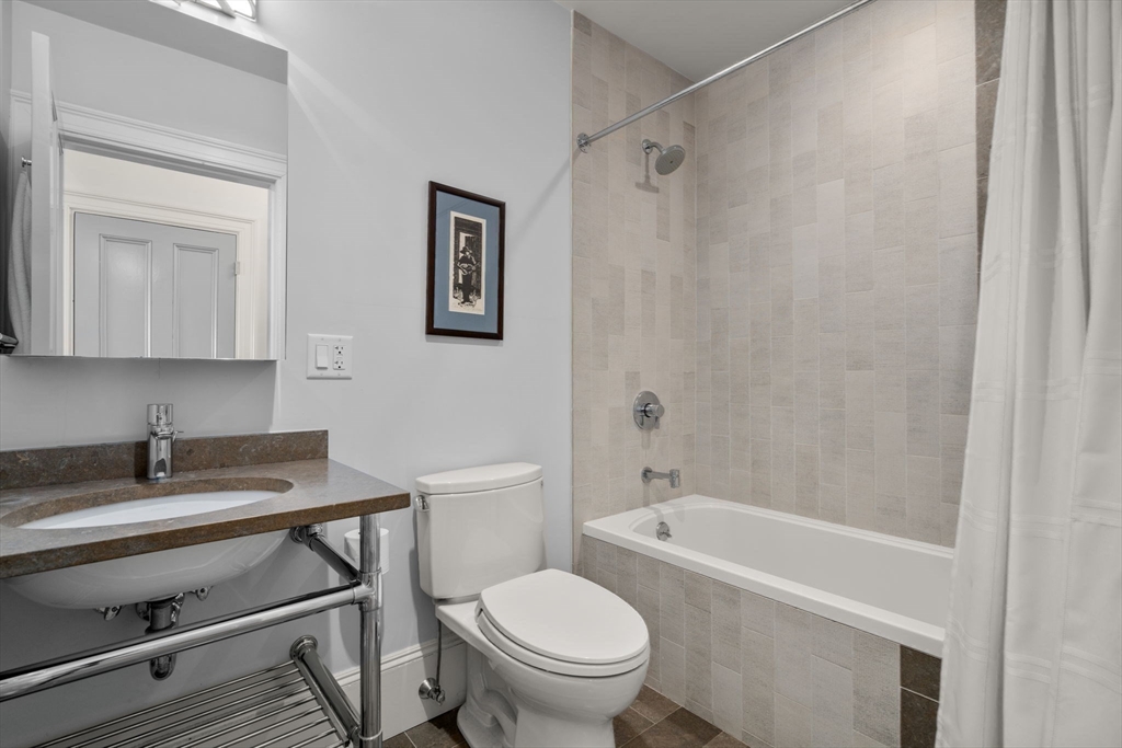 60 Sheridan St. # 3