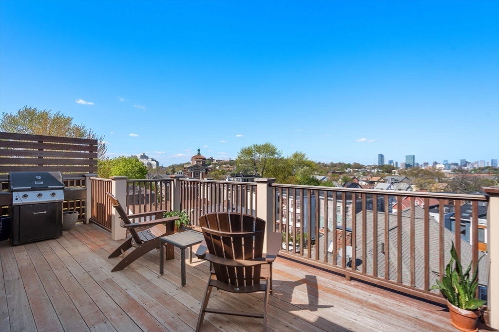 60 Sheridan St. # 3