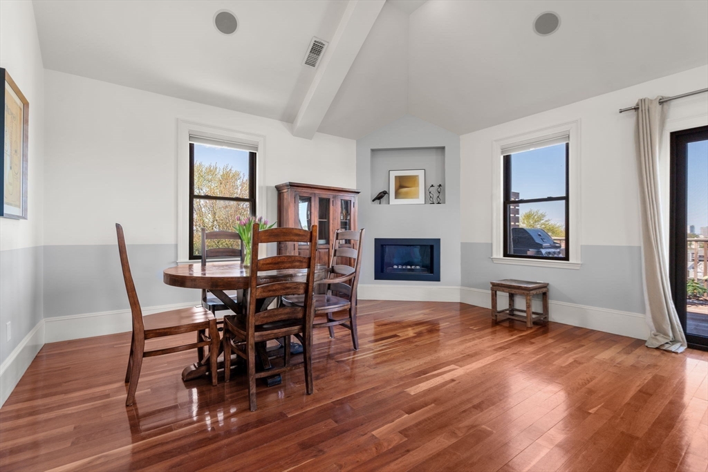 60 Sheridan St. # 3