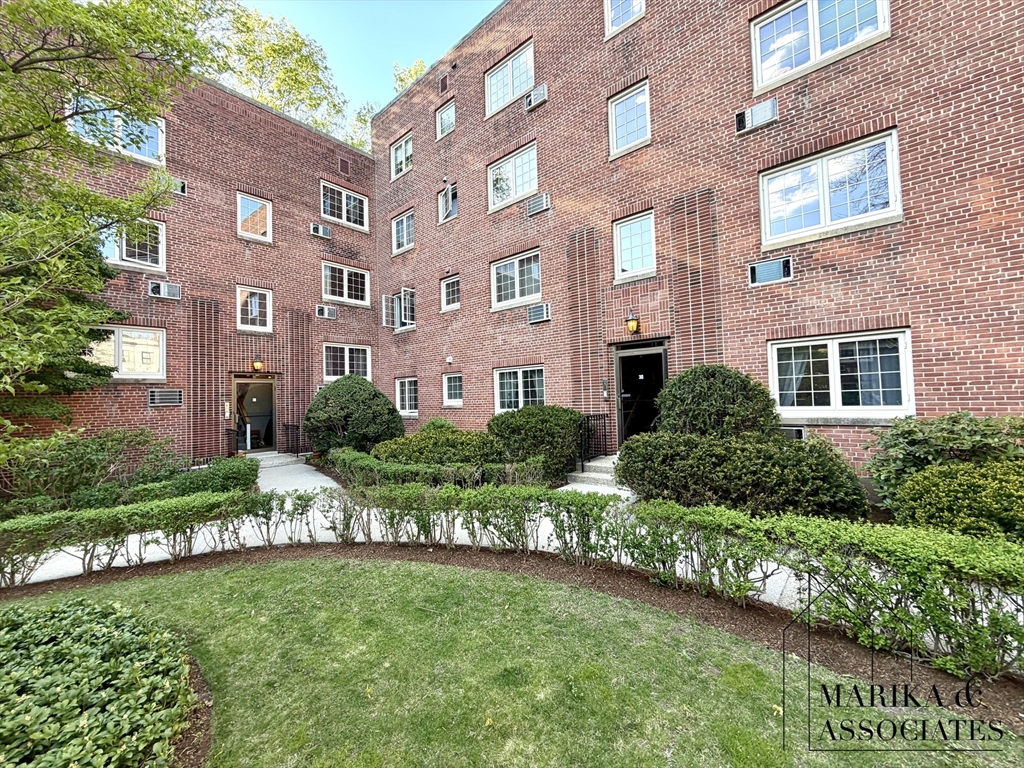 30 St Paul Street # 6