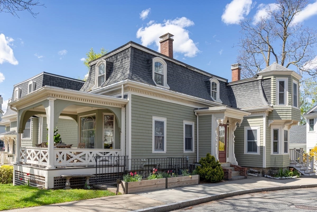 123 Charlesbank Rd. # 123