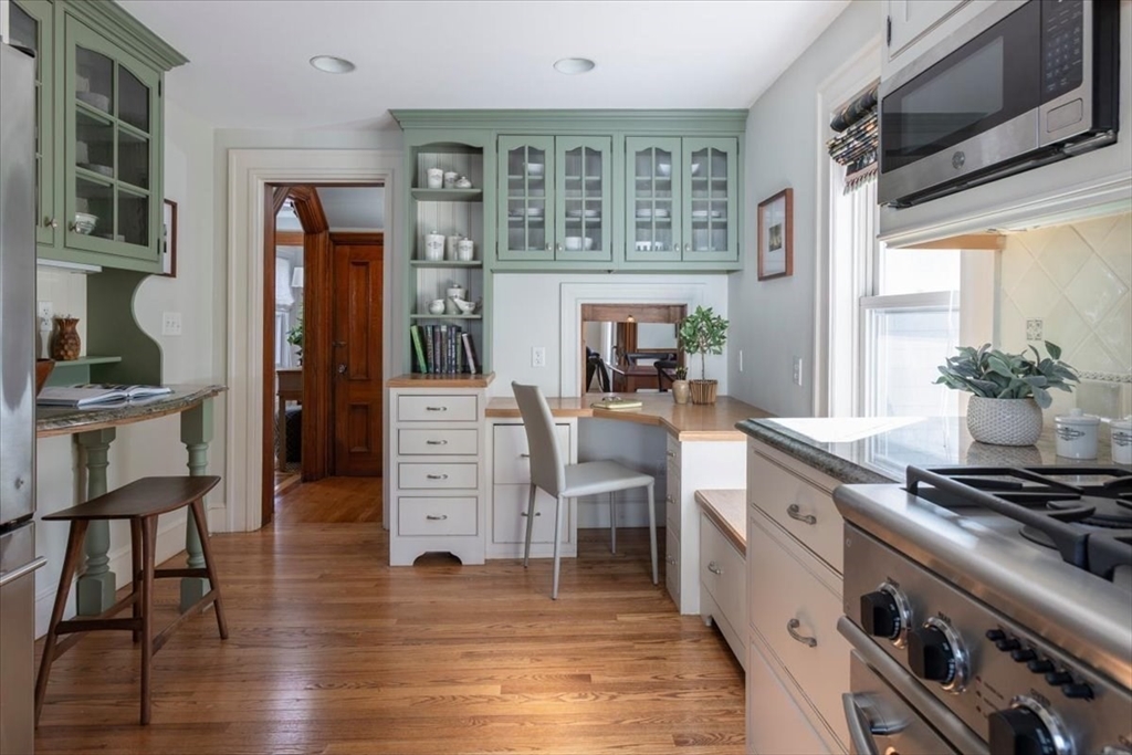 123 Charlesbank Rd. # 123