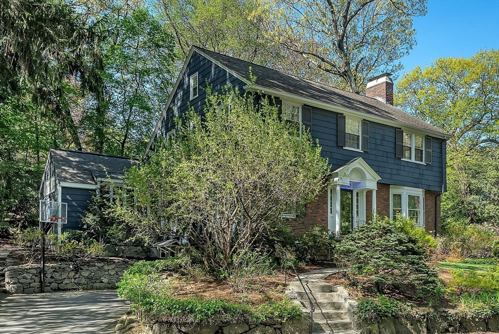 81 Intervale Road