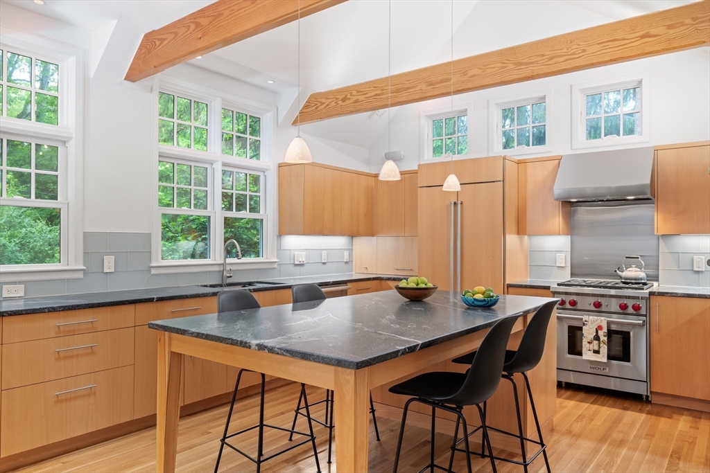 81 Intervale Road