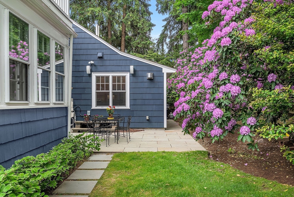 81 Intervale Road