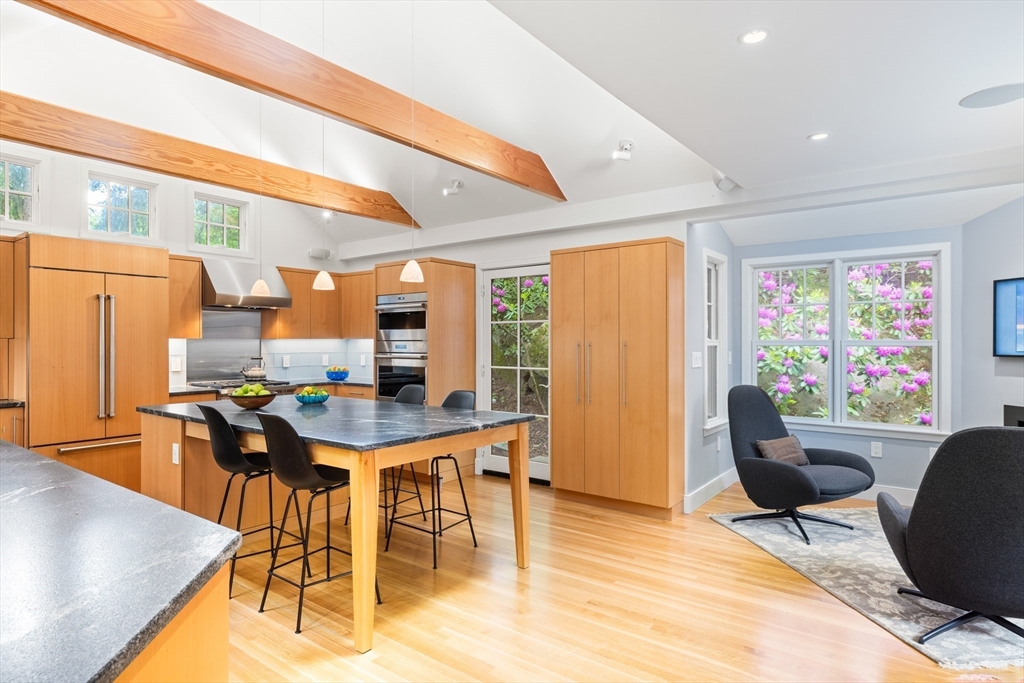 81 Intervale Road