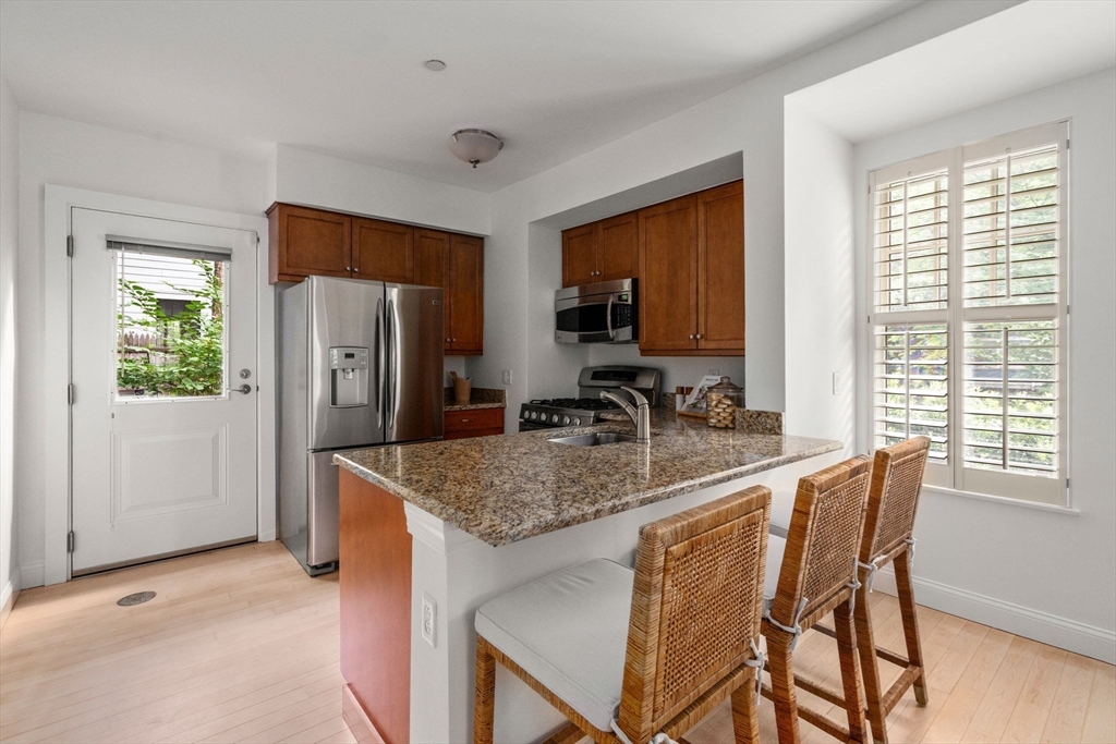 99 Crowninshield Rd # 99