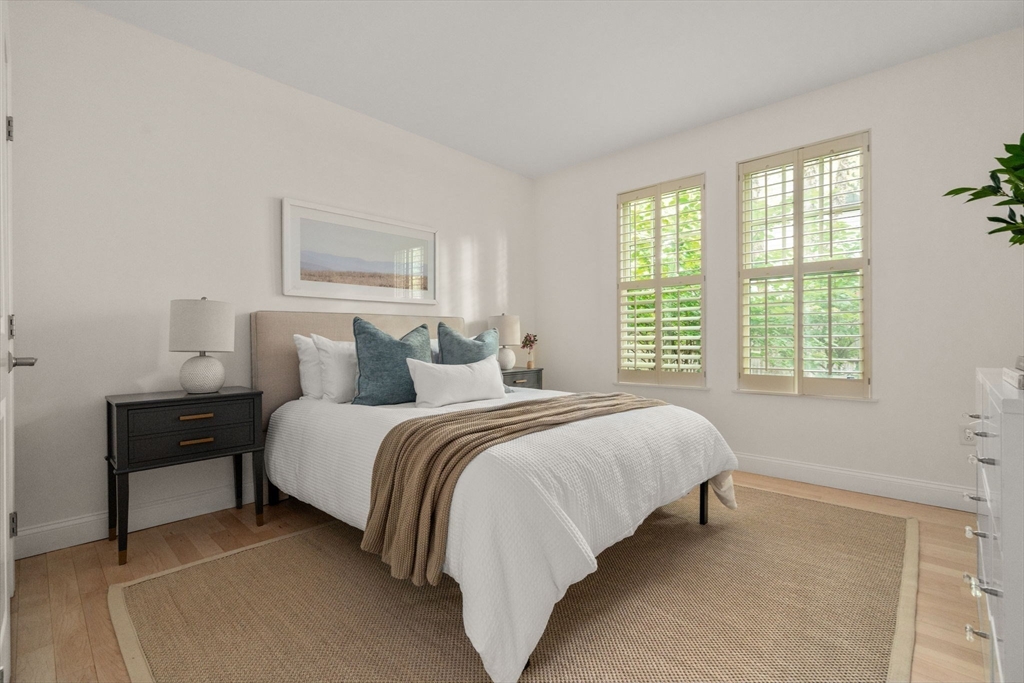 99 Crowninshield Rd # 99