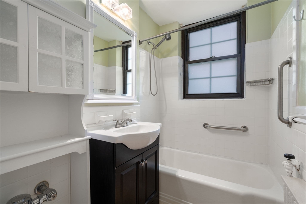 56 Garrison Rd # 56