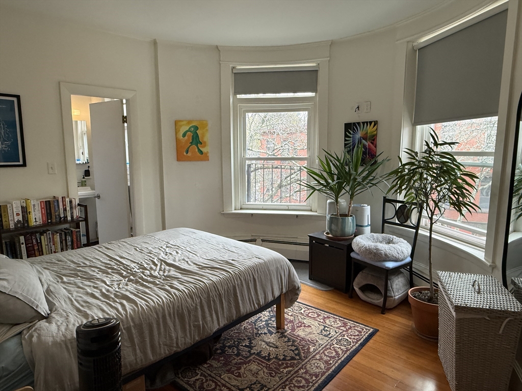 1871 Beacon St # 5