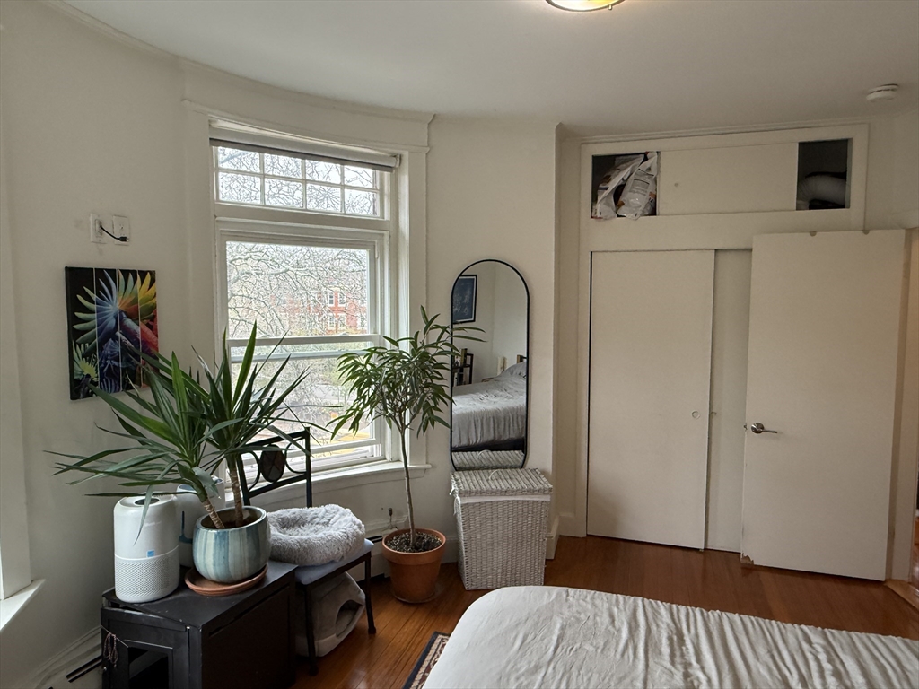 1871 Beacon St # 5