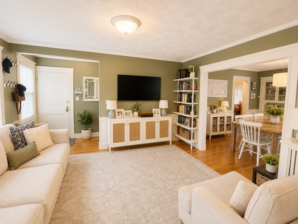 71 Beechcroft Street # 2