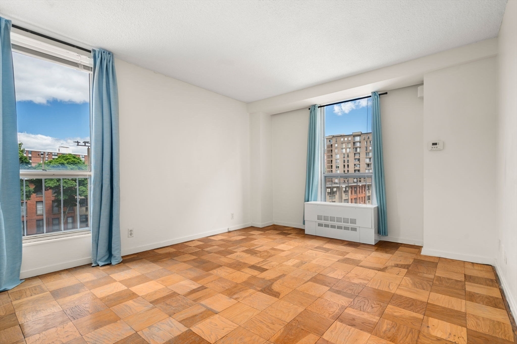 99 Pond Ave # 501