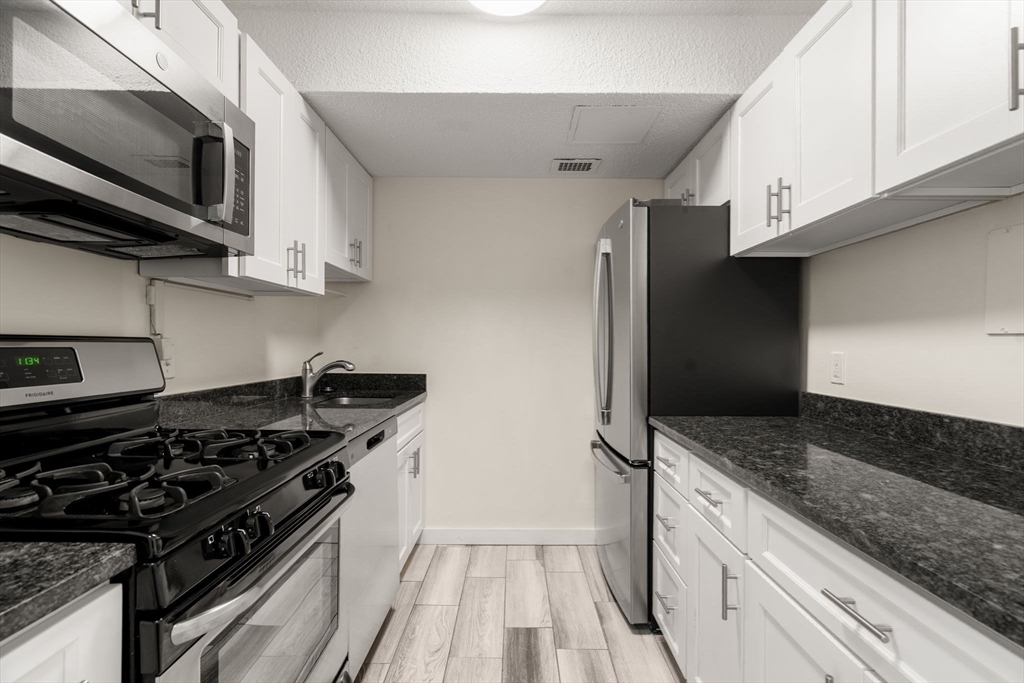 99 Pond Ave # 501