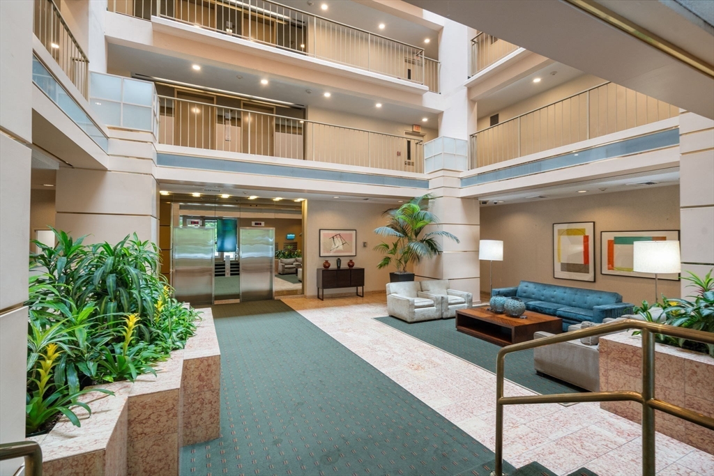 99 Pond Ave # 501