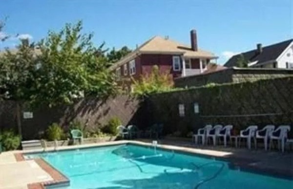 67 Colborne Road # 1
