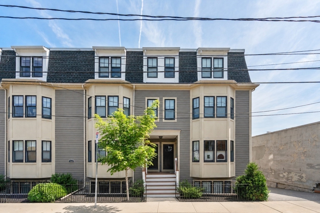 110 Park St # 5