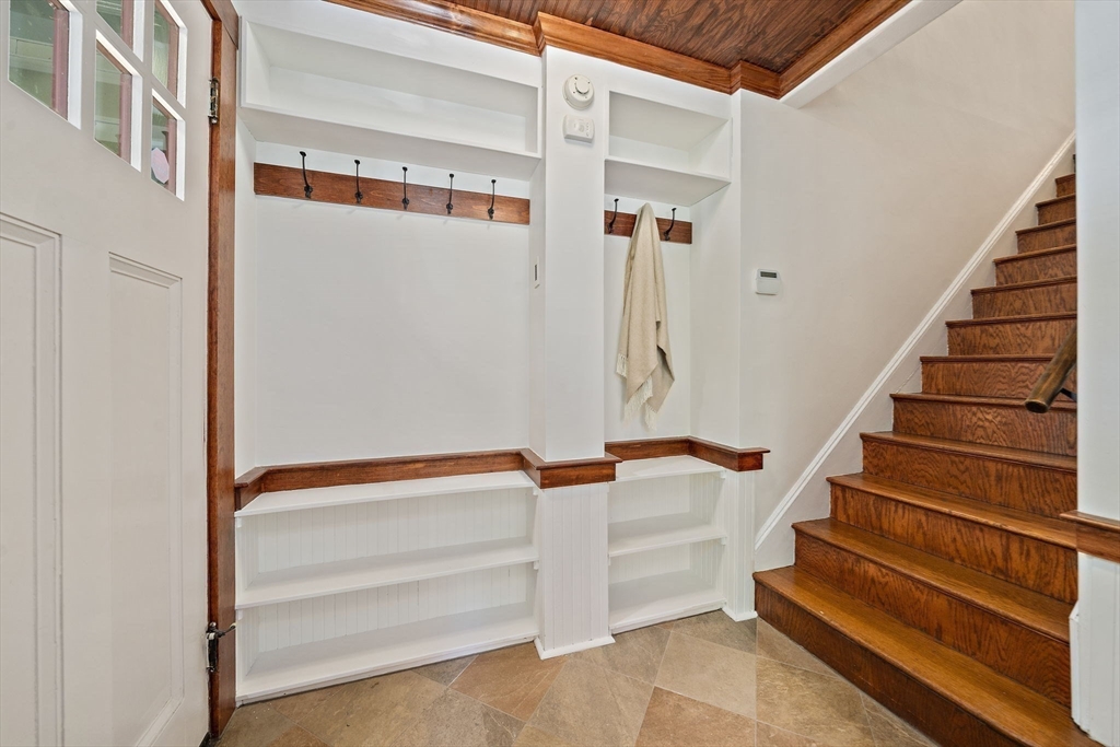26 Hillside Rd