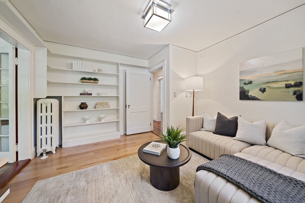 26 Hillside Rd