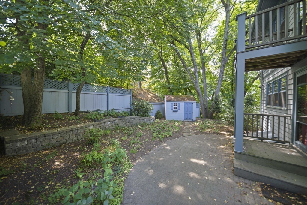 26 Hillside Rd