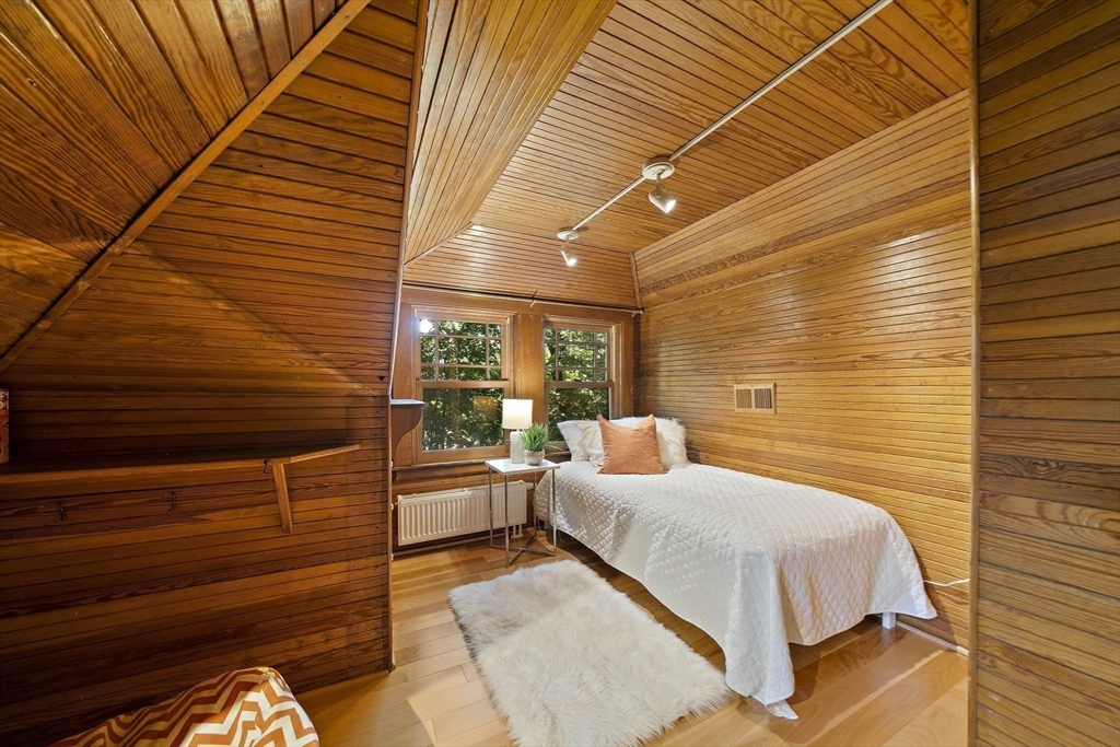 26 Hillside Rd