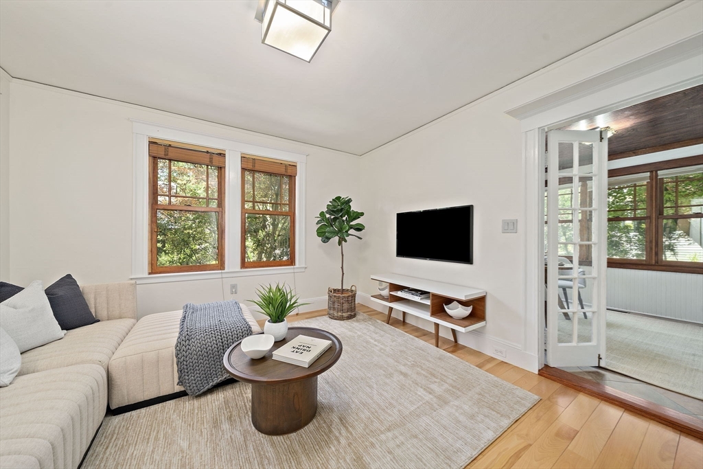 26 Hillside Rd