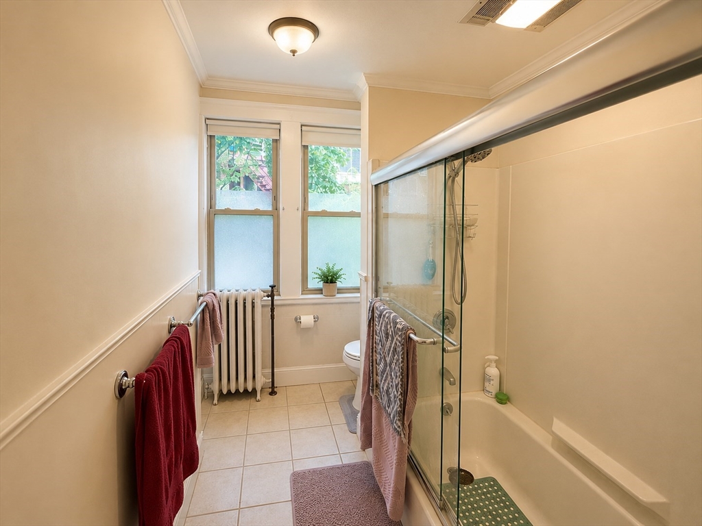 67 Nottinghill Road # 4