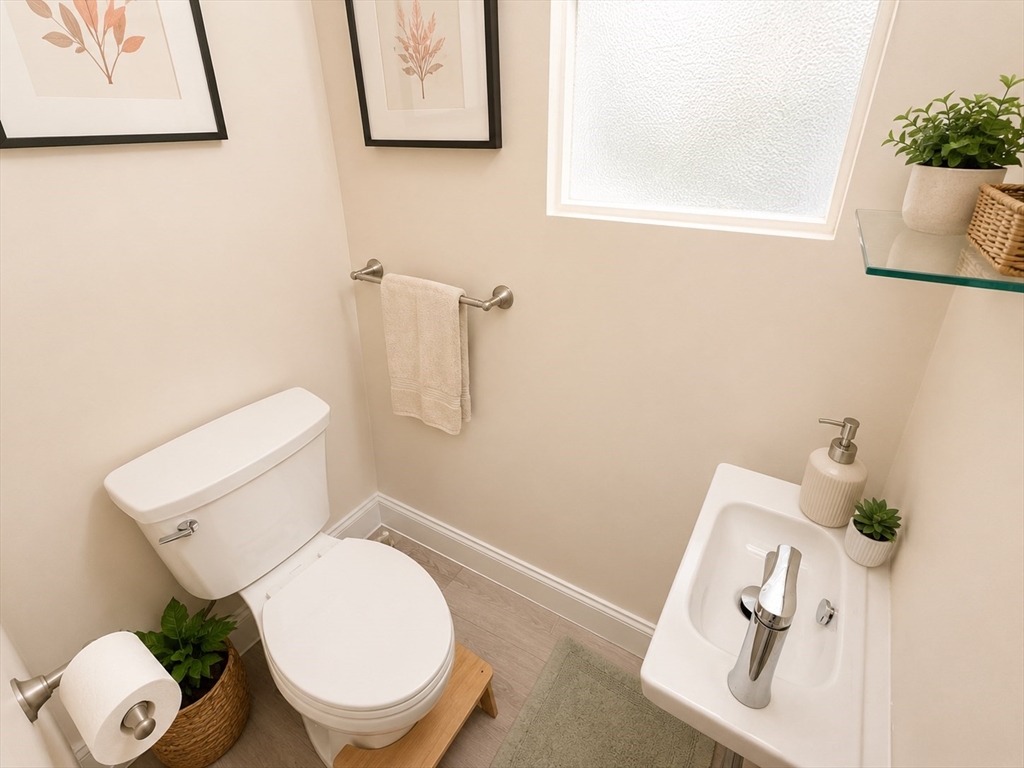 32 Claflin Rd # 2