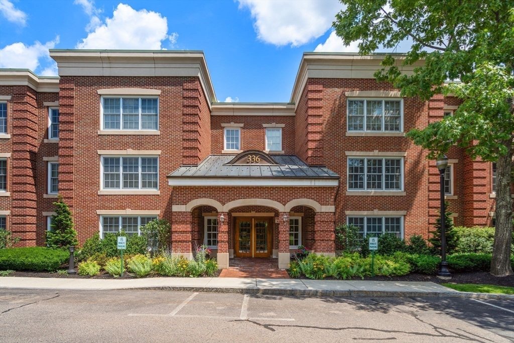 336 Boylston Street Unit 102