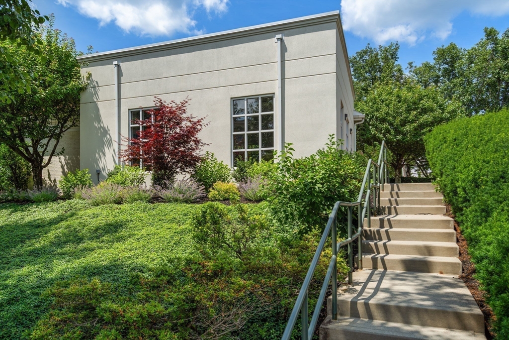 336 Boylston Street Unit 102