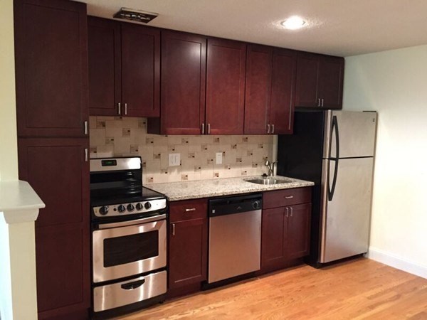 50 Green Street # 214