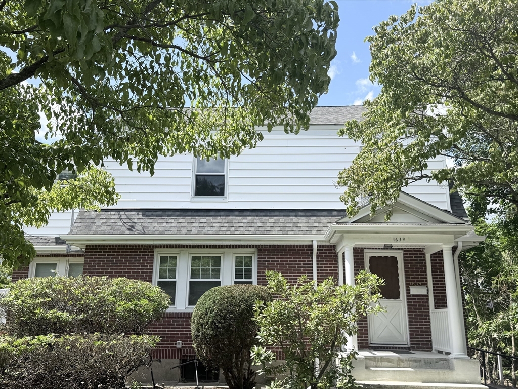 1639 Washington St Unit: HS