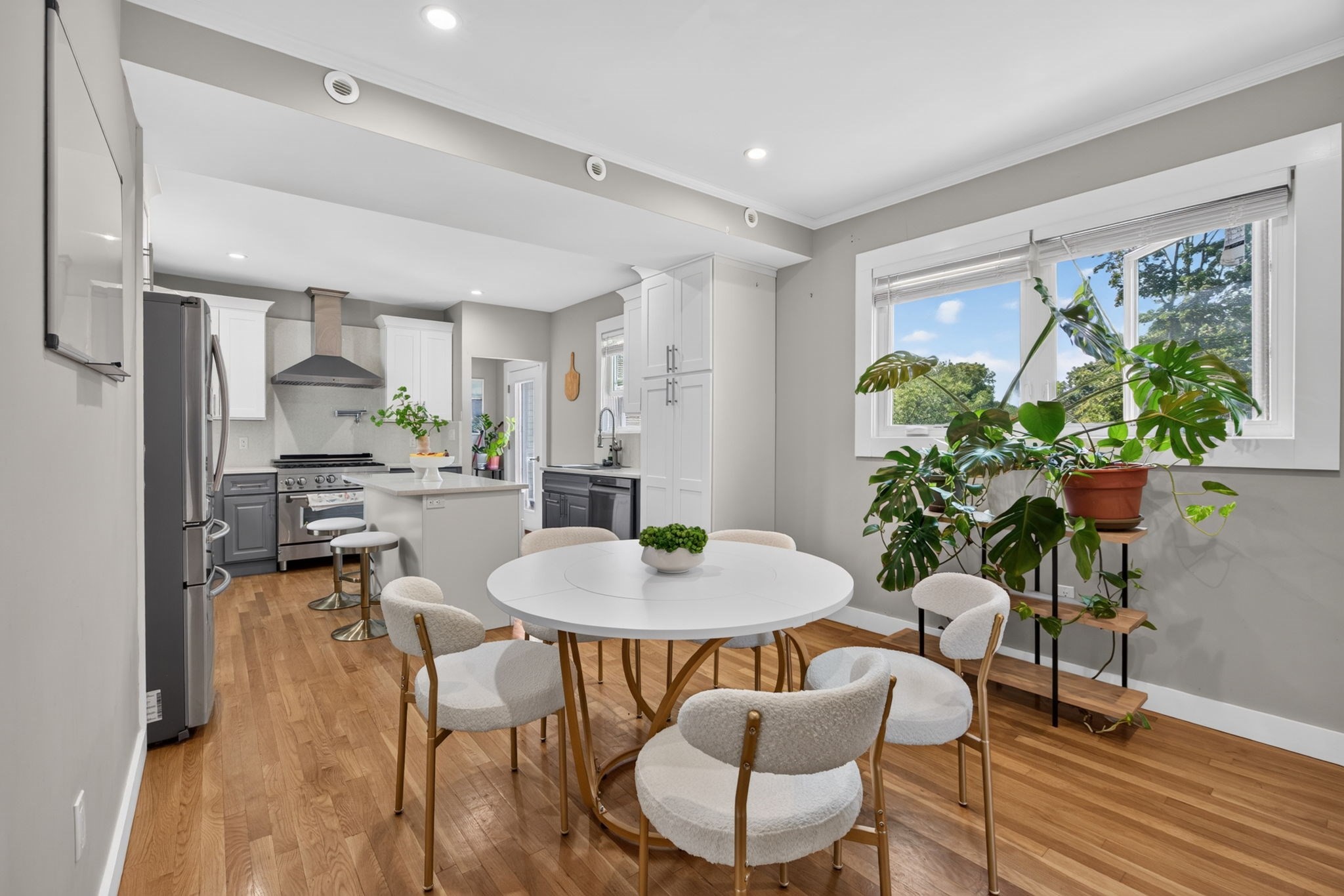 44 Worley Street # 2
