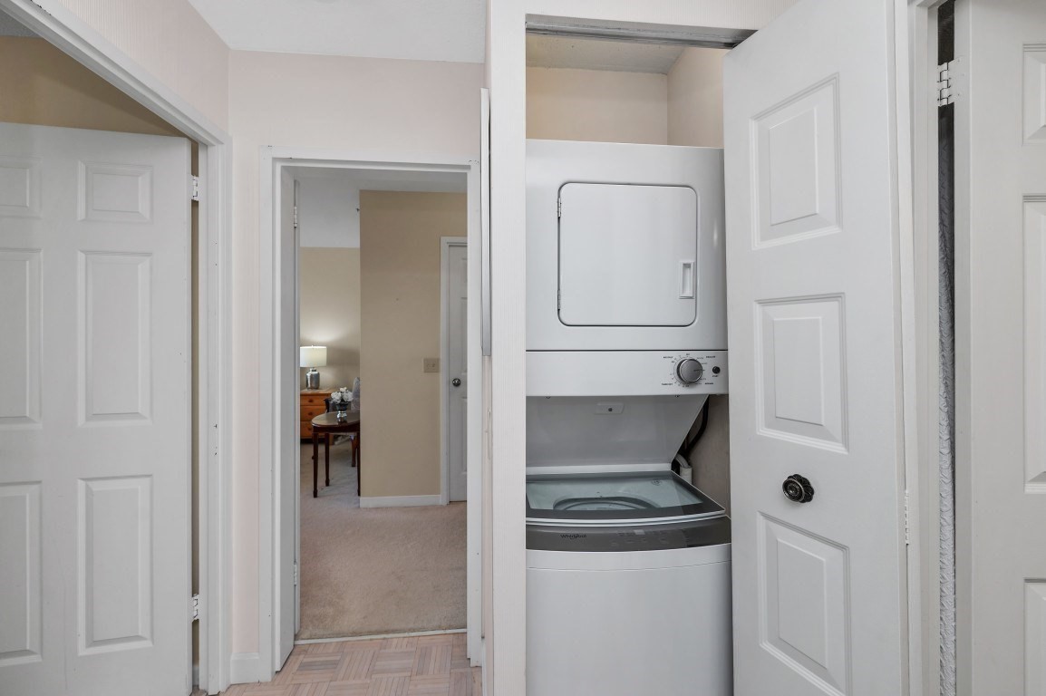 250 Hammond Pond Parkway # 1105S