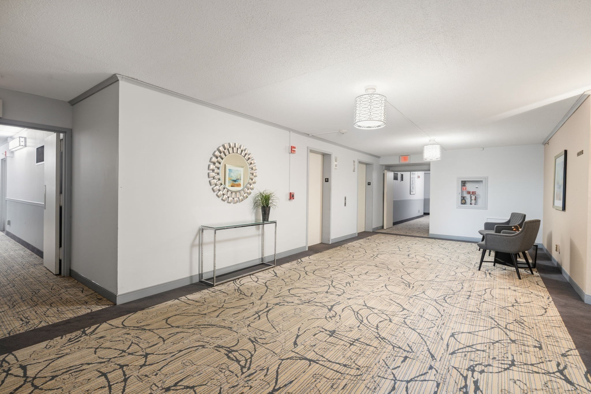 250 Hammond Pond Parkway # 1105S