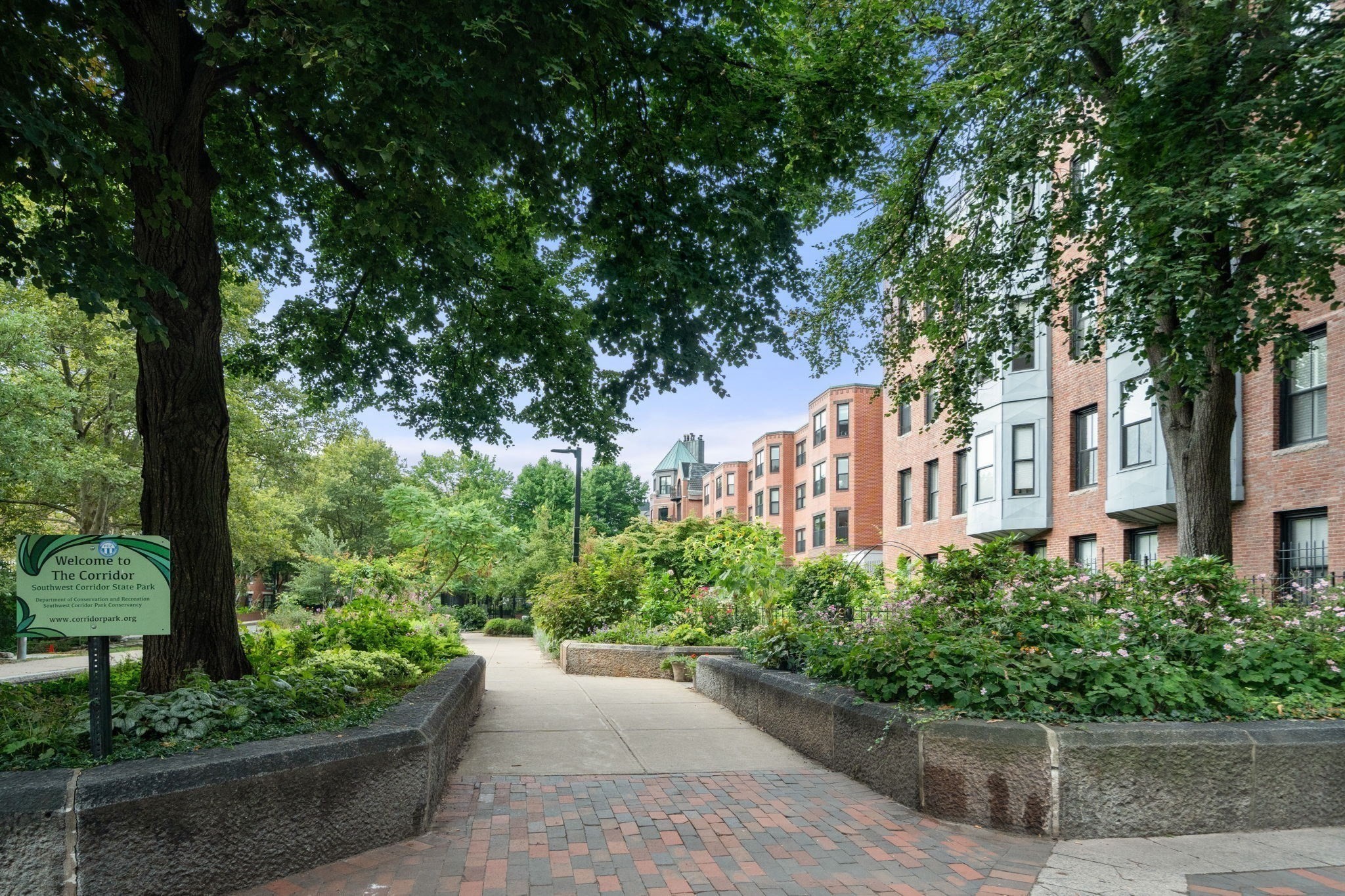 209 W Canton St # 3