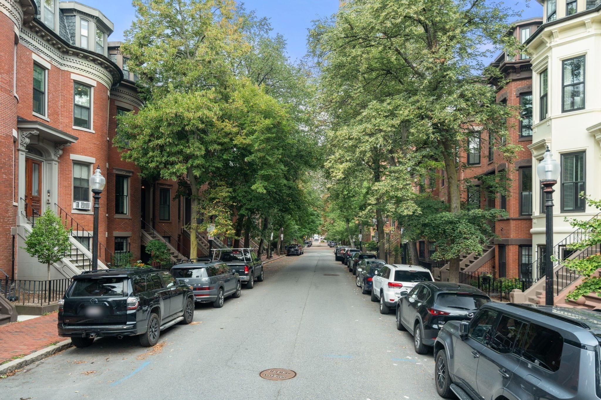 209 W Canton St # 3
