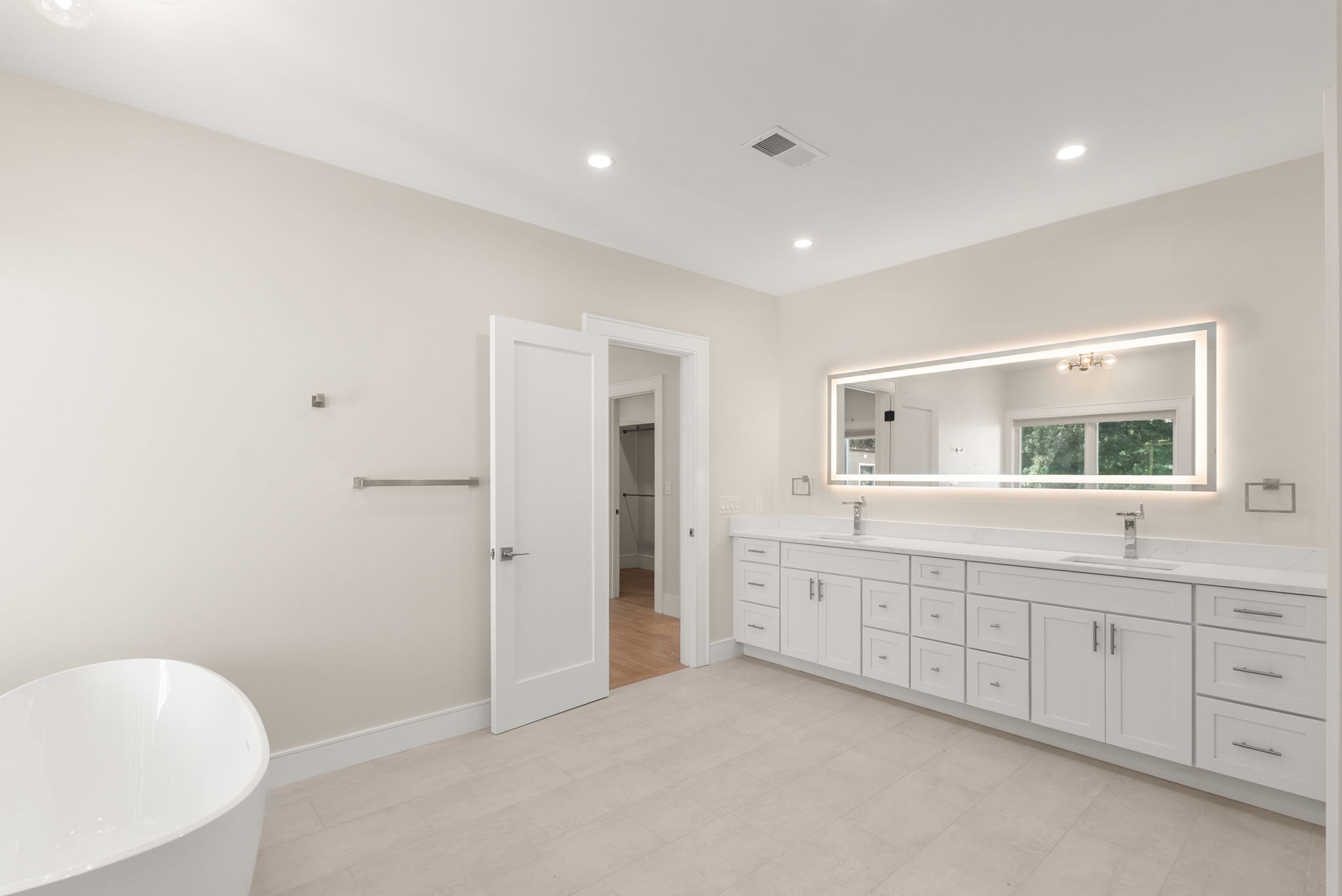 82 Lexington Street # 82