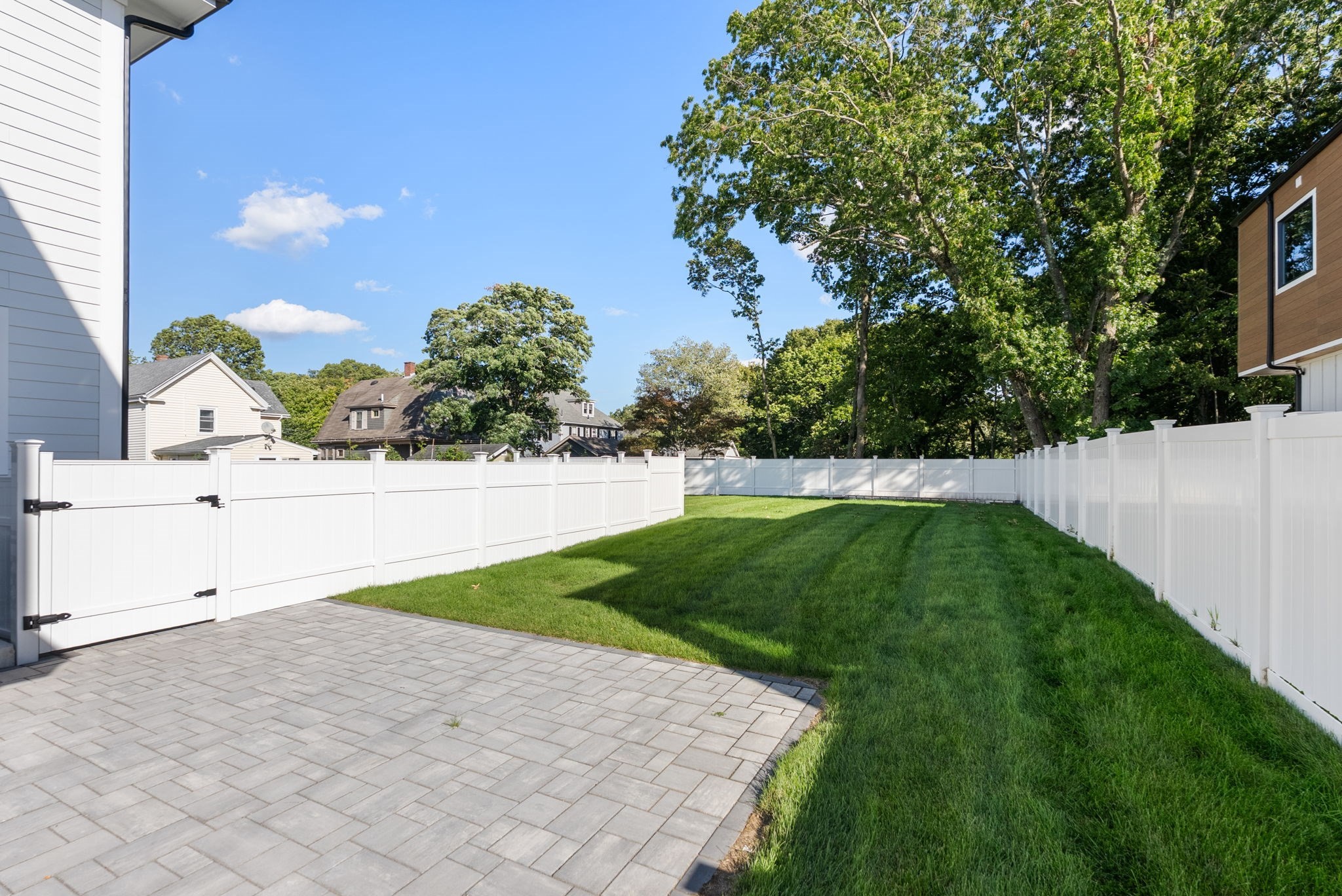 82 Lexington Street # 82