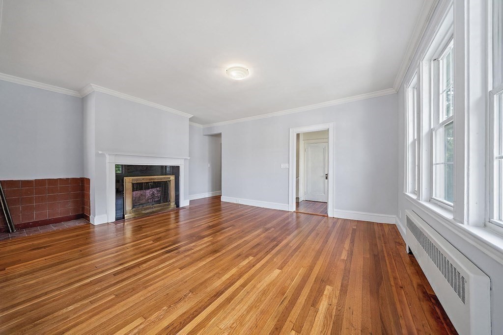 54 Crosby Rd # 2