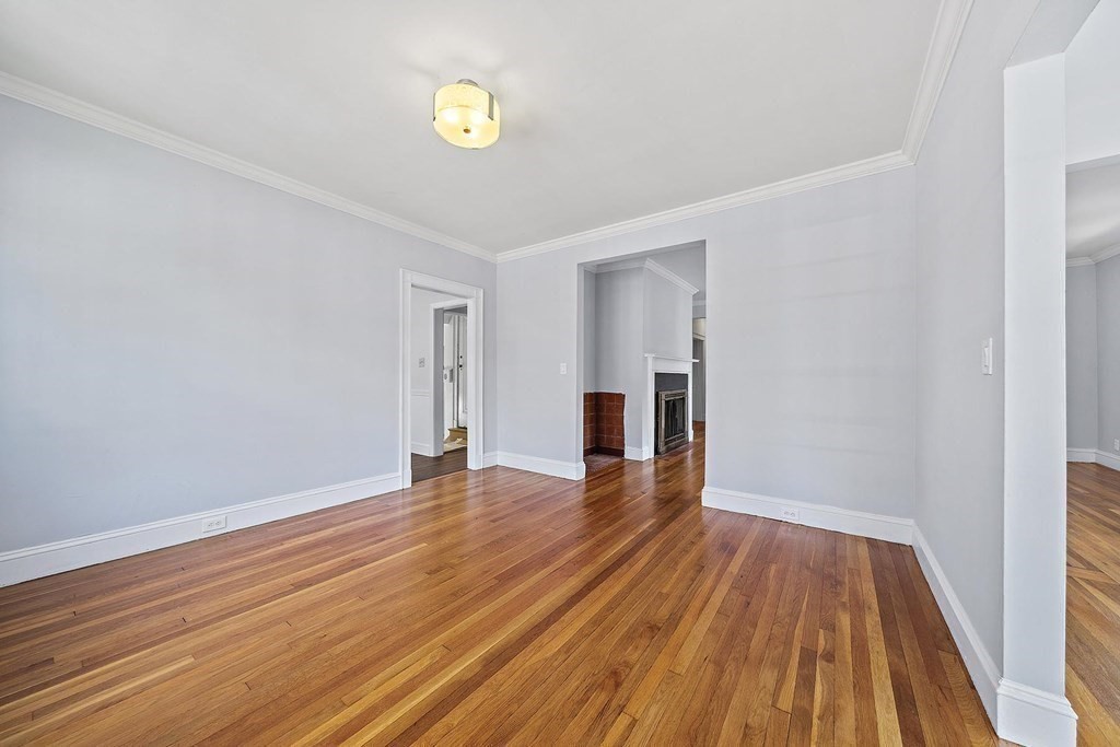 54 Crosby Rd # 2