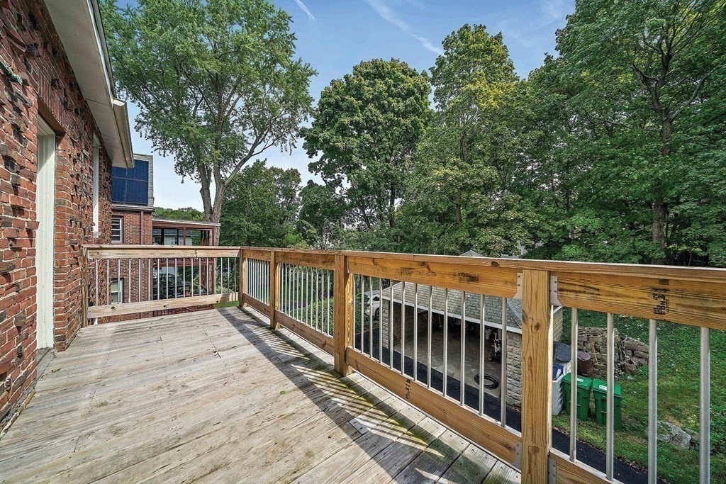 54 Crosby Rd # 2
