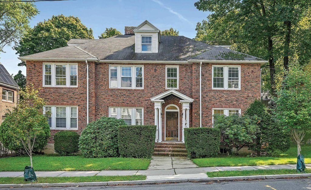 54 Crosby Rd # 2