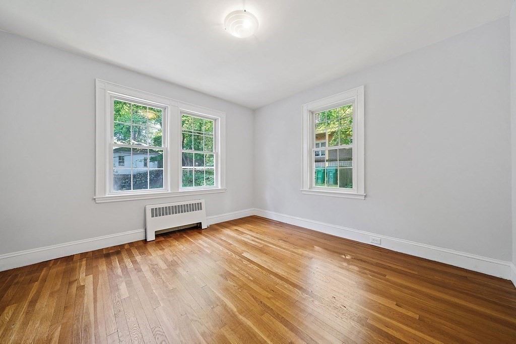 54 Crosby Rd # 2