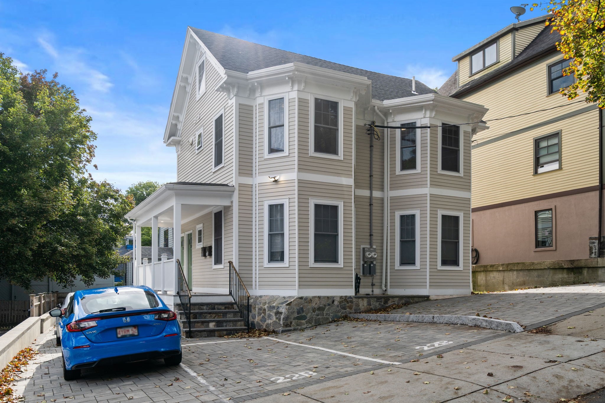 22 Oakland Street # B